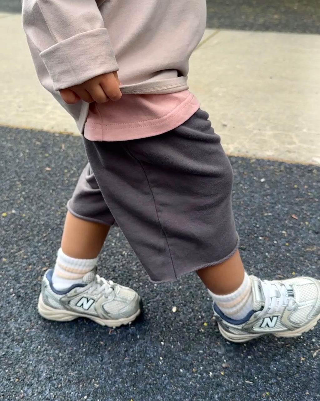 Raw Hem Sweat Shorts (Grey)