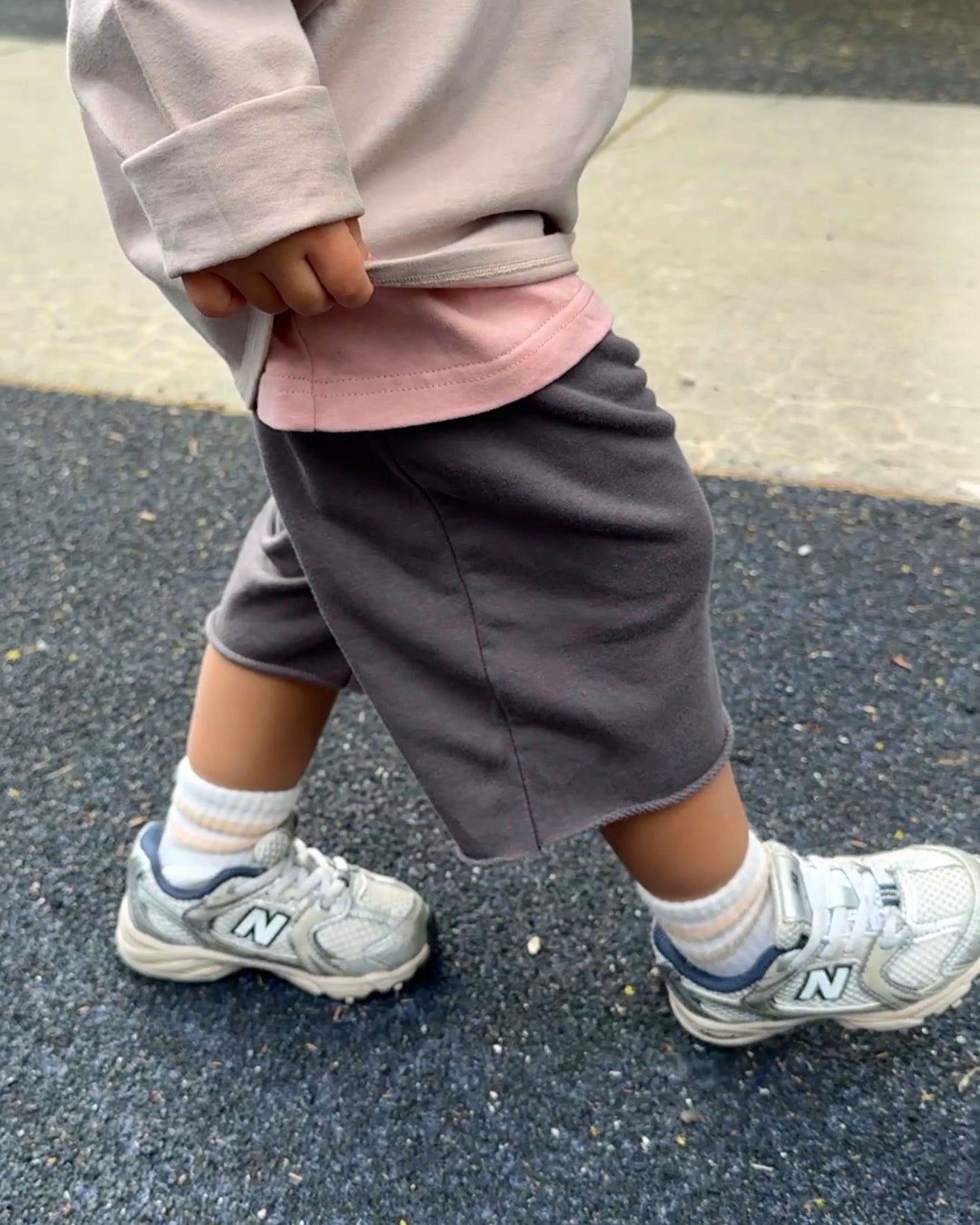 Raw Hem Sweat Shorts (Grey)