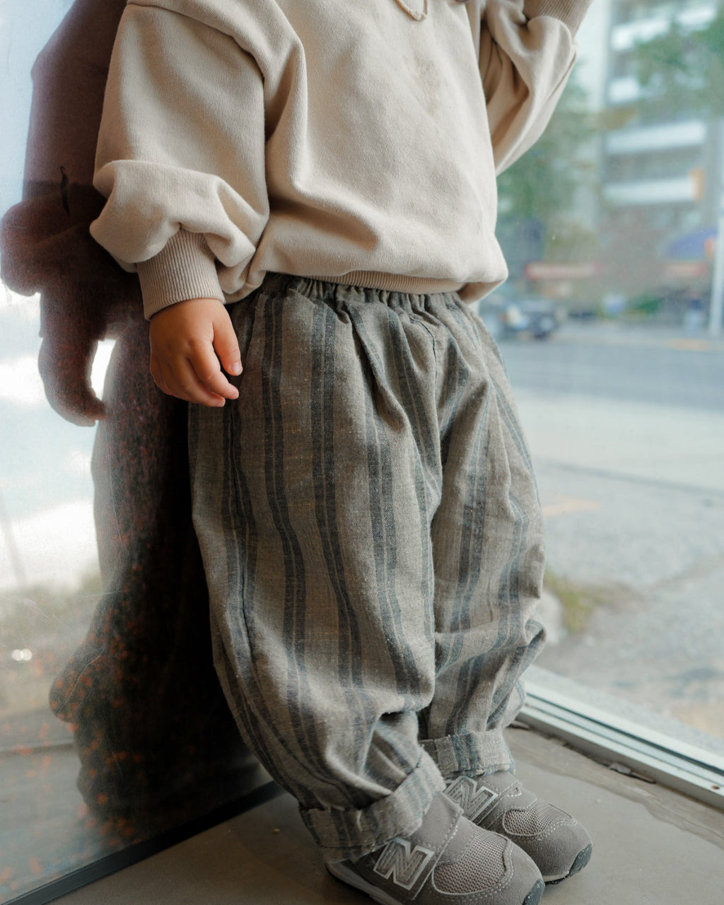 Tapered Weave Pant