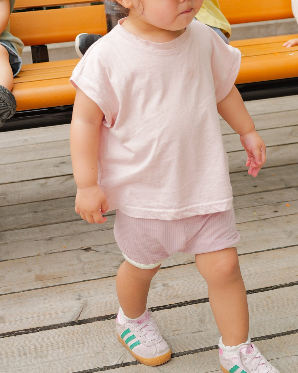 cut-off-tee-pink